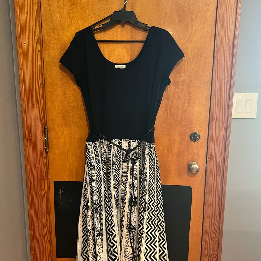 Coldwater Creek Black and White Fit and Flare Midi Dress